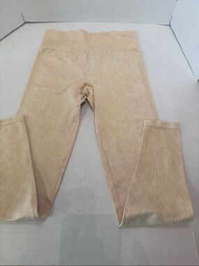 VS Pink Beige Ribbed Waistband Leggings